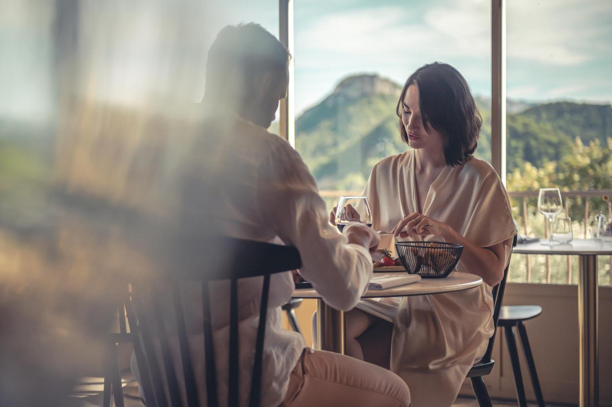 Logis Hotel Restaurant Le Plantevin Propiac Zewnętrze zdjęcie